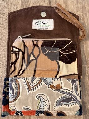 Kindred Spirit Style Brown Multi-Pattern Wristlet Wallet